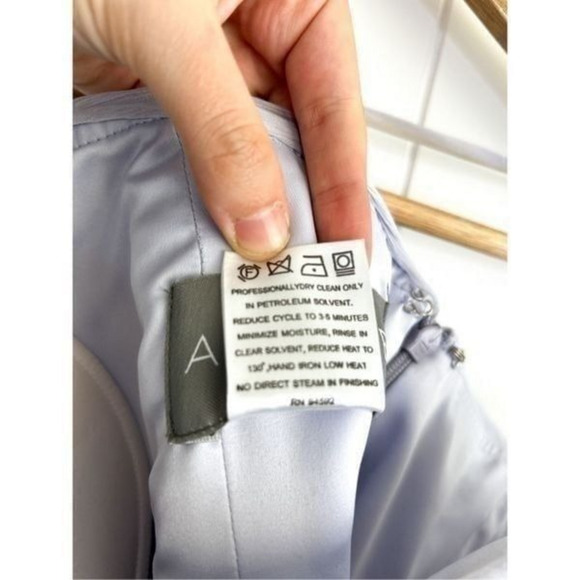 Amsale‎ Lilac Silk Halter Bridesmaid Dress Size 2 Built In Padding - Picture 7 of 12